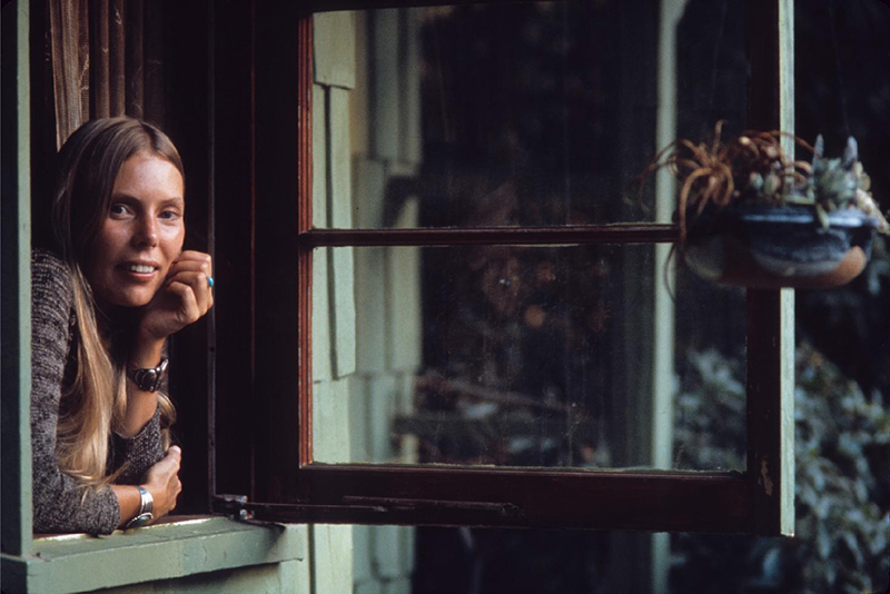 Joni Mitchell Photo Credit Henry Diltz